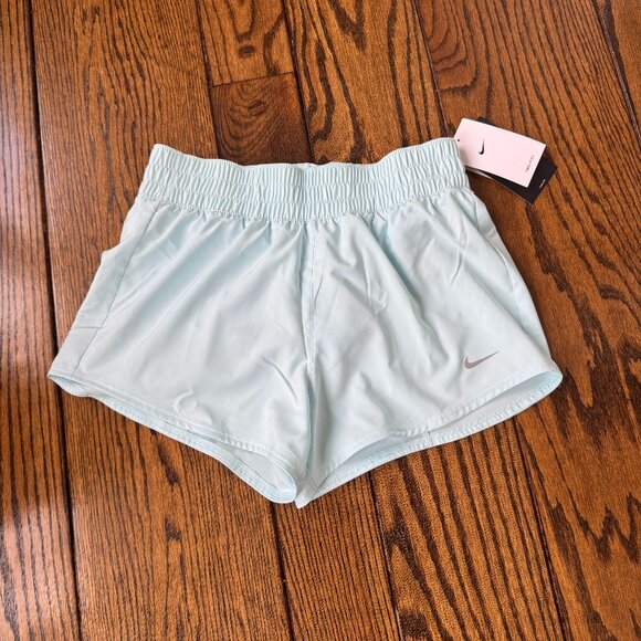 Nike Women's One Dri-FIT Mid-Rise 3" Brief-Lined Shorts. Size Small. - Picture 1 of 4
